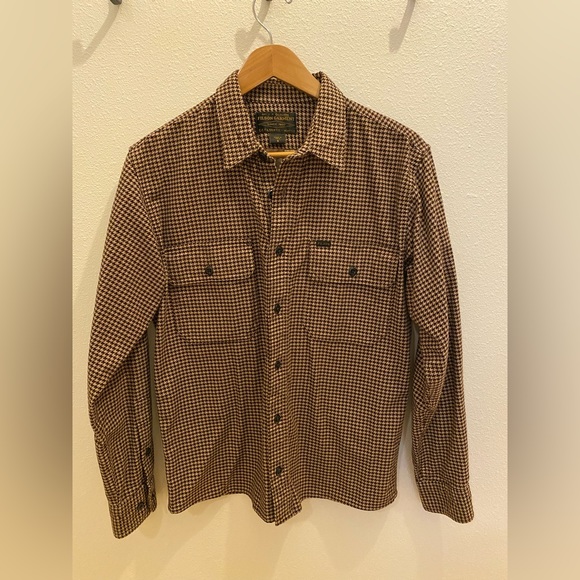 Filson Field Flannel - Picture 1 of 5